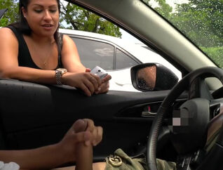 Stroking and displaying for latina Plumper in the car